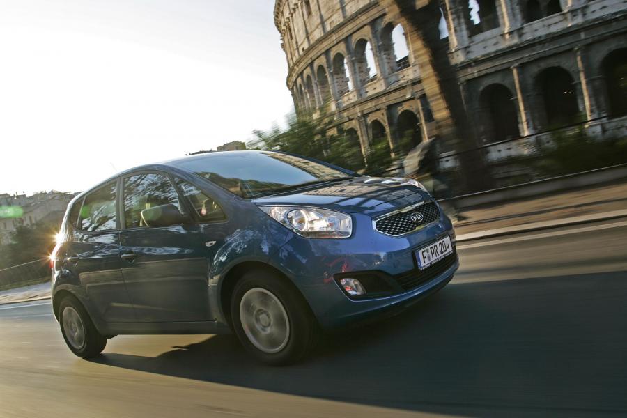  Kia Venga 2010 года  (фото 106 из 199)